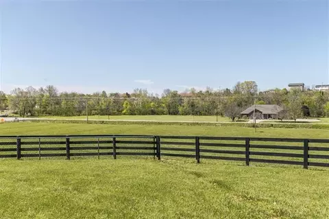 123 Dreyfus Rd, Berea, KY 40403 photo 12