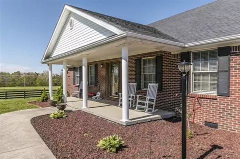 123 Dreyfus Rd, Berea, KY 40403 photo 4