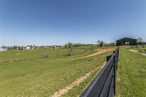 123 Dreyfus Rd, Berea, KY 40403 photo 13