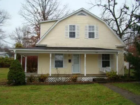 107 Oak St, Berea, KY 40403 photo 1