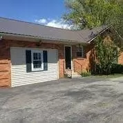 318 Pine St, Berea, KY 40403 photo 4