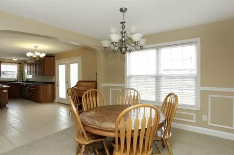 129 Lost Tree Dr, Georgetown, KY 40324 photo 4
