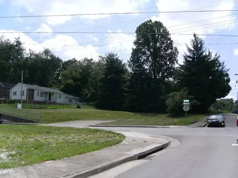 201 11th St, Corbin, KY 40701 photo 3