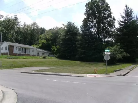 201 11th St, Corbin, KY 40701 photo 2