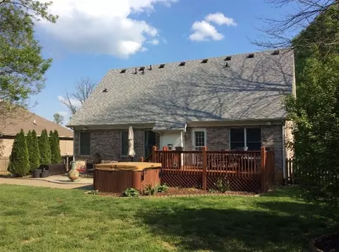 2019 Highland Ct, La Grange, KY 40031 photo 5