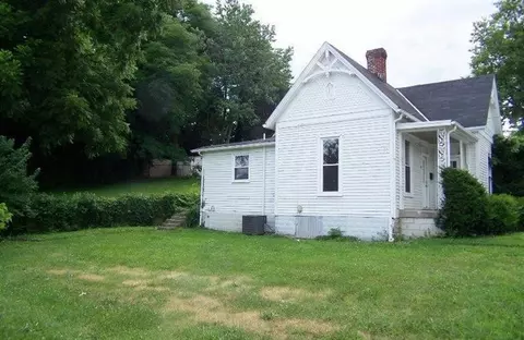 728 E College St, Georgetown, KY 40324 photo 2