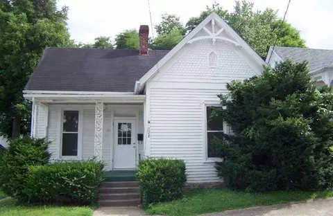 728 E College St, Georgetown, KY 40324 photo 1