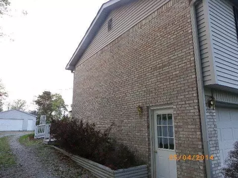 291 Wilson Ln, Berea, KY 40403 photo 2