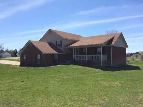 300 Springhurst Dr, Berea, KY 40403 photo 1