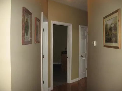 102 Elm Fork Dr, Paris, KY 40361 photo 6