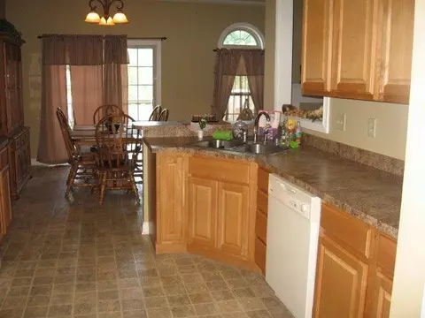 102 Elm Fork Dr, Paris, KY 40361 photo 5