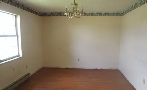 810 Webster St, Grayson, KY 41143 photo 3