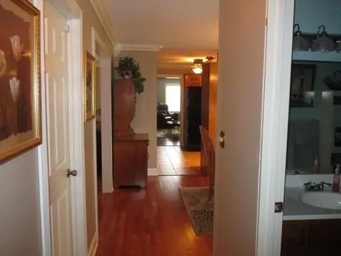 240 Lakeside Dr, Corbin, KY 40701 photo 18