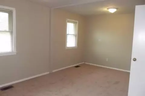 210 Laurel Dr, Berea, KY 40403 photo 4