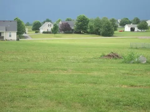 131 Eastern Ave, Lancaster, KY 40444 photo 9