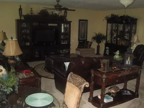 131 Eastern Ave, Lancaster, KY 40444 photo 15