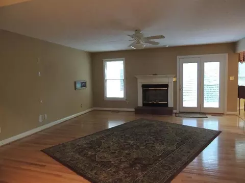 100 Lakeview Ct, Georgetown, KY 40324 photo 6