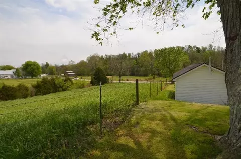 247 Waco Loop, Waco, KY 40385 photo 3