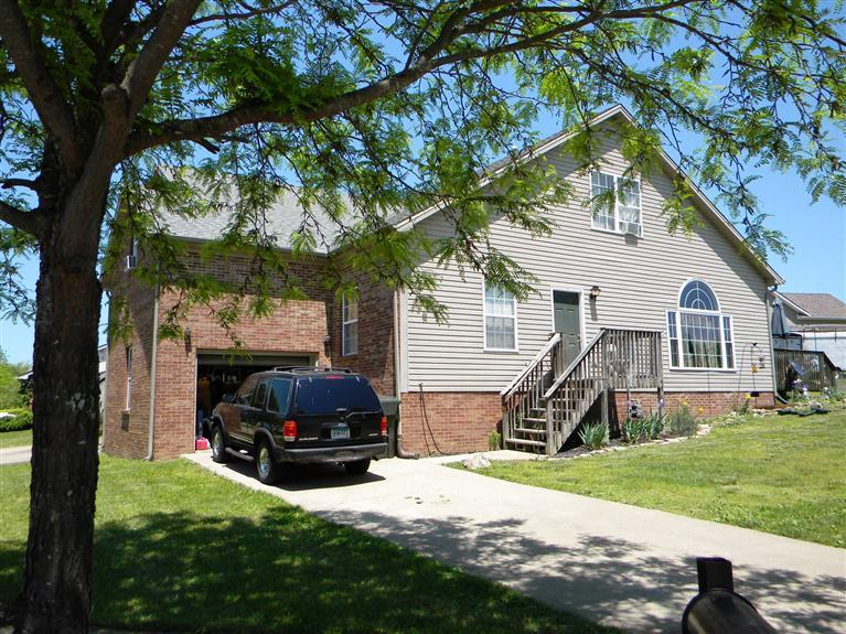 331 Williamsburg Ln, Georgetown, KY 40324 photo 1