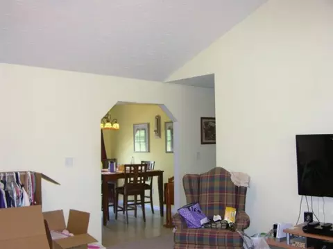 111 Springhill Way, Berea, KY 40403 photo 3