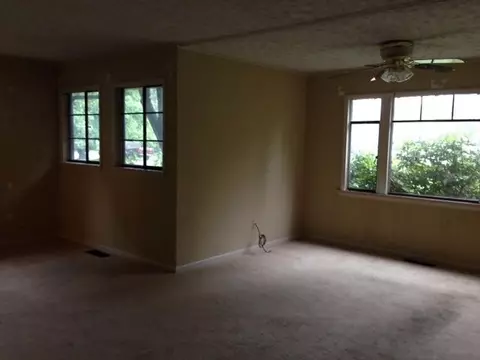 361 Mockingbird Ln, Lexington, KY 40503 photo 5