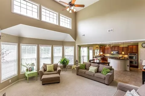 114 Spring Bluff Dr, Georgetown, KY 40324 photo 8