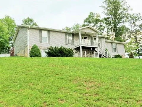 162 Bryan Dr, Corbin, KY 40701 photo 3