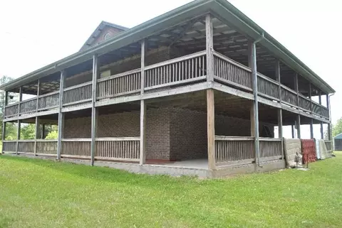 205 Bear Branch Rd, Campton, KY 41301 photo 1