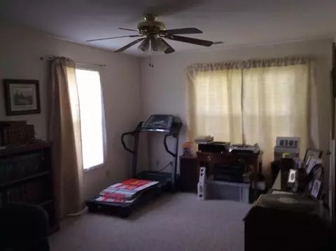 402 E Barker Ln, Berea, KY 40403 photo 19