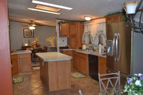 71 Lexus Ln, Corbin, KY 40701 photo 4