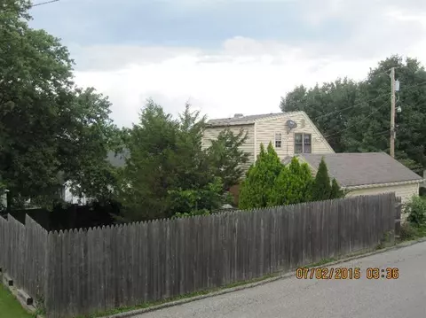 211 Doyle Ave, Paris, KY 40361 photo 5