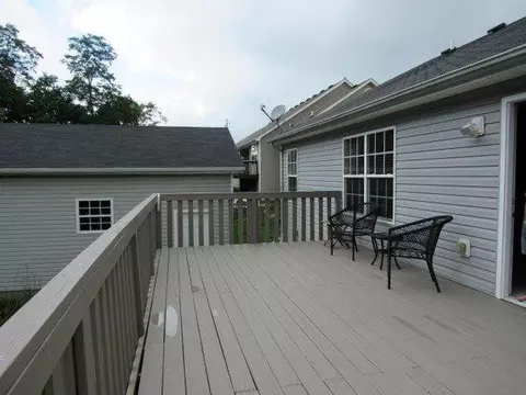 104 Shuttle Dr, Georgetown, KY 40324 photo 2