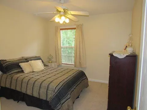 104 Shuttle Dr, Georgetown, KY 40324 photo 3