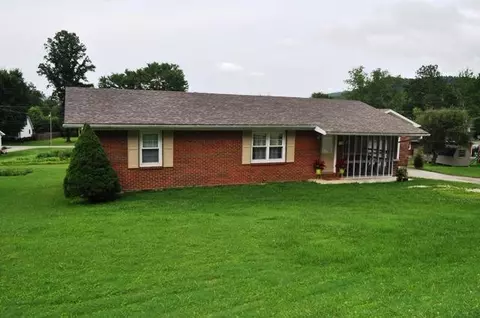 48 Meadow Dr, Stanton, KY 40380 photo 1