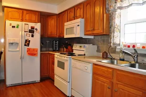48 Meadow Dr, Stanton, KY 40380 photo 5