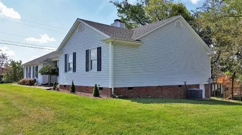 100 Lakeside Ct, Georgetown, KY 40324 photo 4