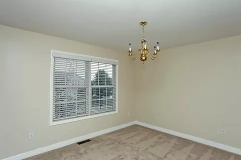 107 Dunn Cir, Georgetown, KY 40324 photo 3