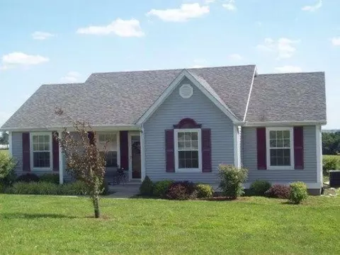 227 Rolling Meadows Dr, Lancaster, KY 40444 photo 1