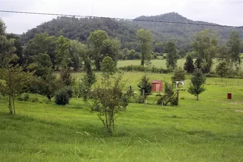 6744 Campton, Stanton, KY 40380 photo 8
