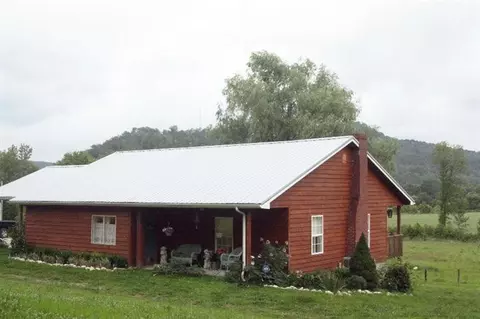 6744 Campton, Stanton, KY 40380 photo 2