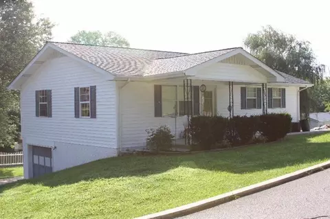 1501 Mckinley Ave, Corbin, KY 40701 photo 1