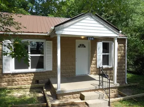 706 Green St, Corbin, KY 40701 photo 1