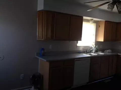203 Static Rd, Paris, KY 40361 photo 3
