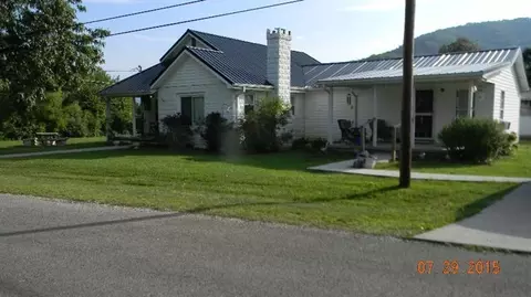 149 Kenny Bug Rd, Williamsburg, KY 40769 photo 1