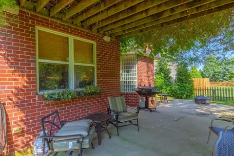 102 Pine Vly, Georgetown, KY 40324 photo 5