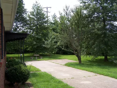 400 Talbott Dr, Wilmore, KY 40390 photo 8