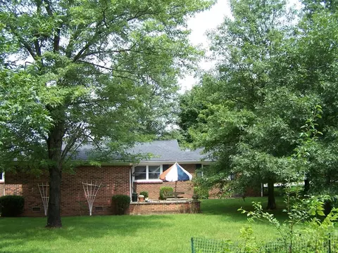 400 Talbott Dr, Wilmore, KY 40390 photo 14