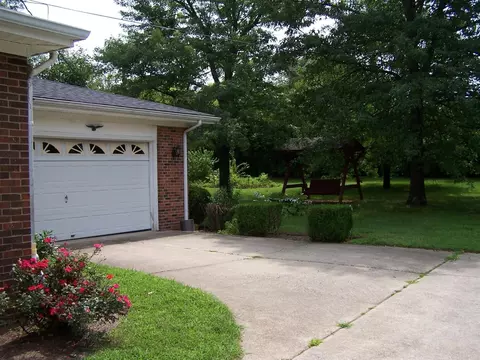 400 Talbott Dr, Wilmore, KY 40390 photo 10