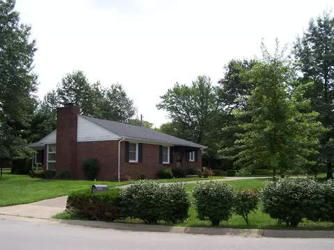 400 Talbott Dr, Wilmore, KY 40390 photo 1