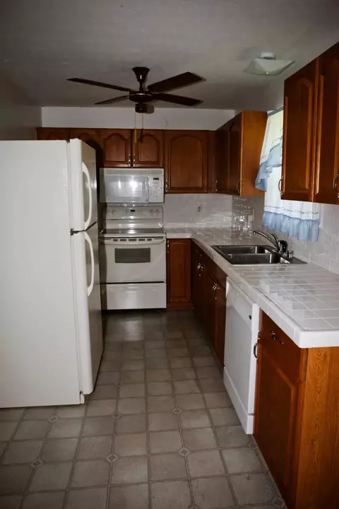 600 W 8th St, Corbin, KY 40701 photo 5
